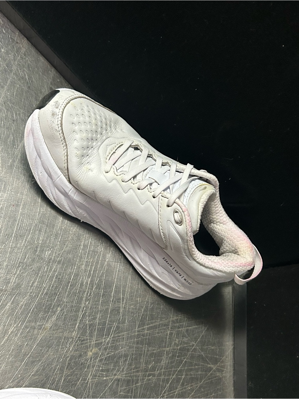 Hoka Size 8.5 Women - Picture 6 of 10
